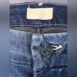 MOTHER Looker Ankle Fray denim size 26